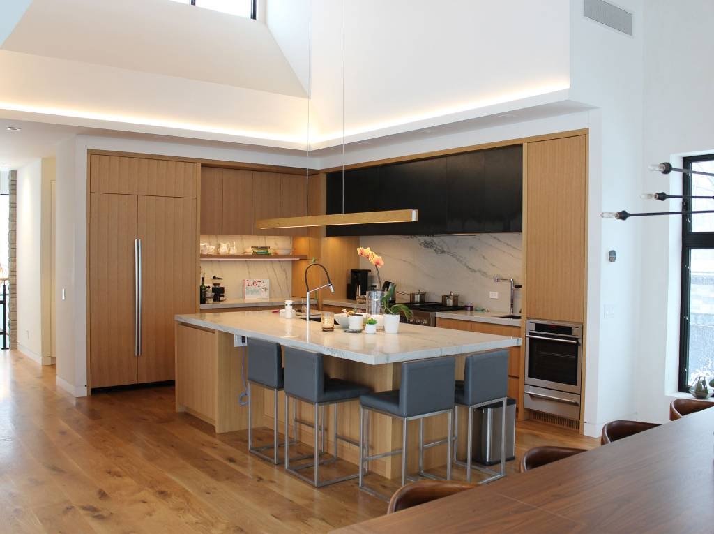 Wooden themed kitchen design
